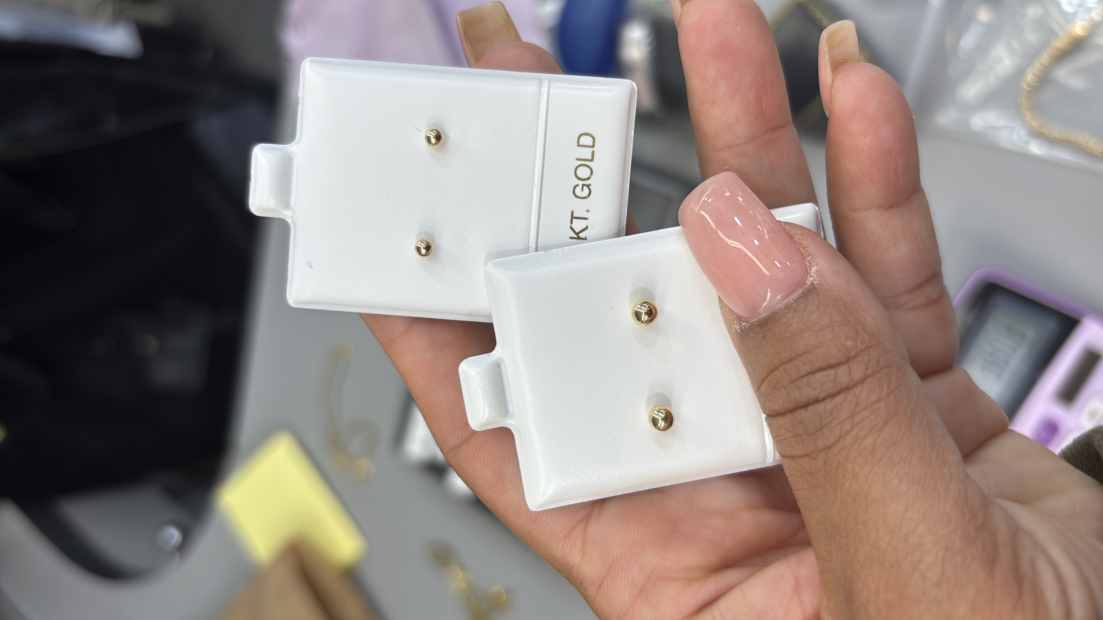 Aretes