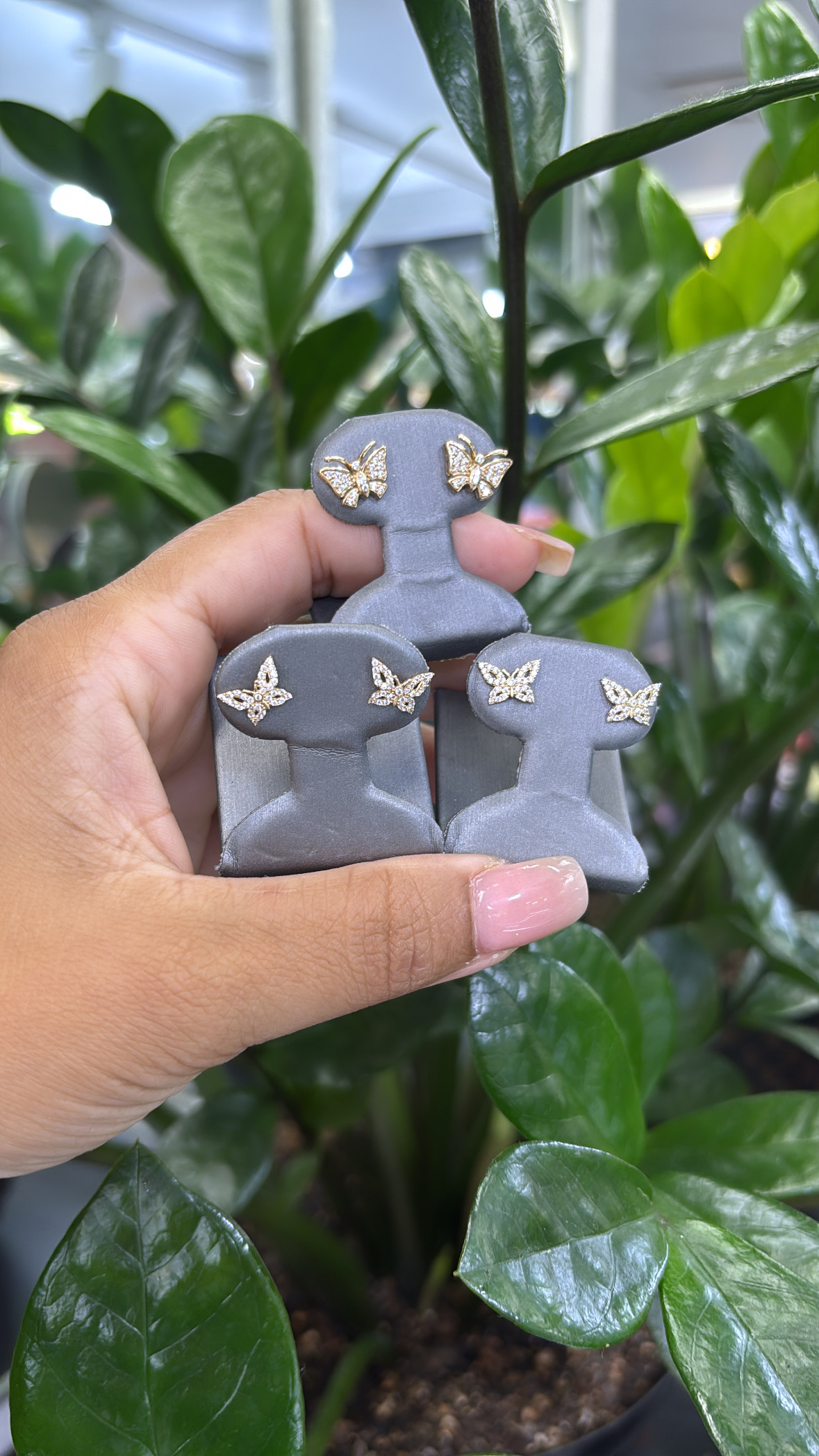 Aretes
